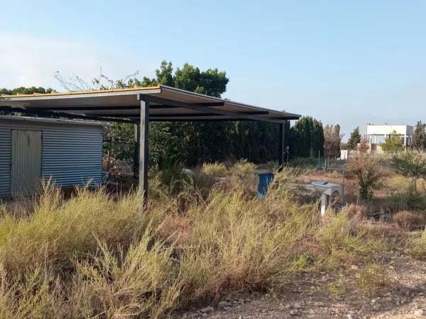 Terreno en calle Vicente Blasco Ibáñez