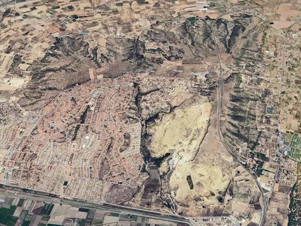 Terreno en calle Estatua de libertad