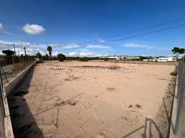 Terreno en calle el Bovalar