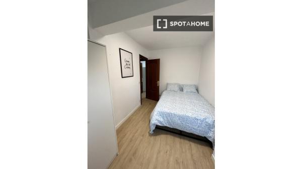 Quarto em apartamento compartilhado em Santander