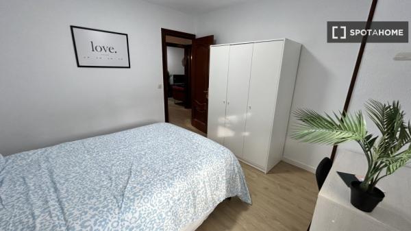 Quarto em apartamento compartilhado em Santander