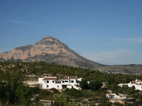 Terreno en Partida Comunes-Adsubia