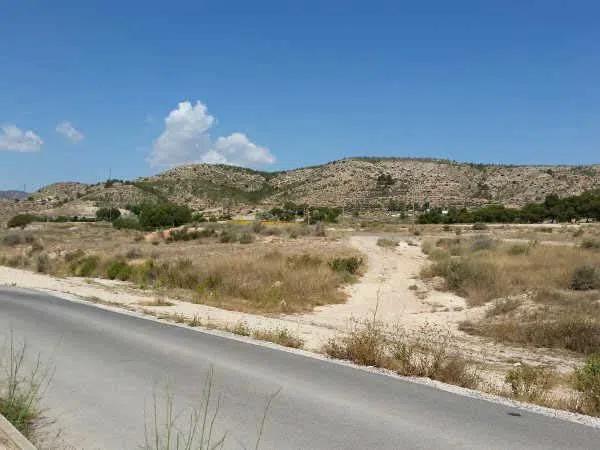 Terreno en carretera de Sax