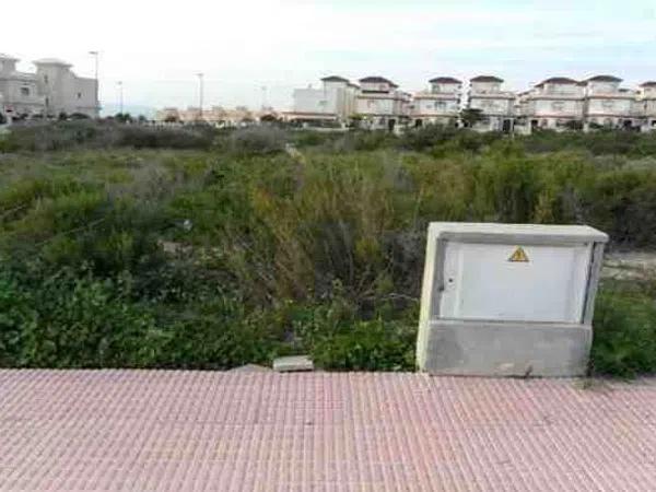 Terreno en calle Murillo