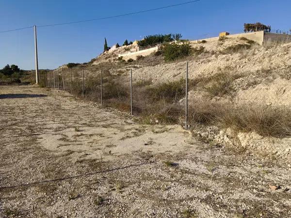 Terreno en calle Mar Tirreno, 6