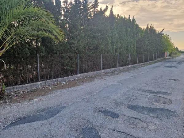 Terreno en avenida del Mediterráneo s/n