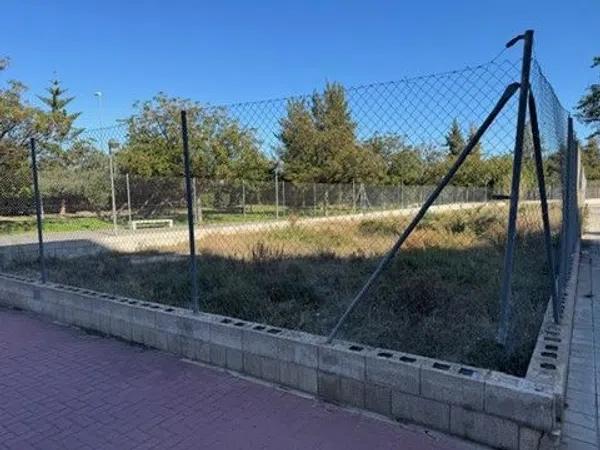 Terreno en calle del Ocre