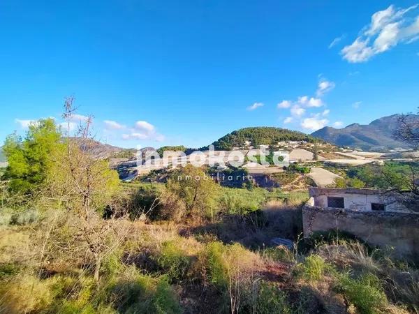 Terreno en La Nucia Pueblo