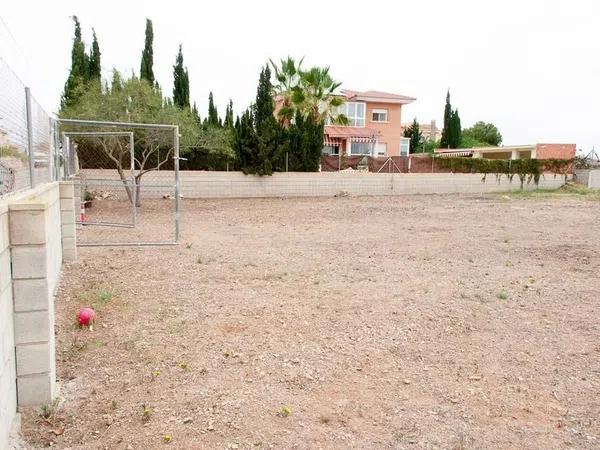 Terreno en calle Zarzas, 18