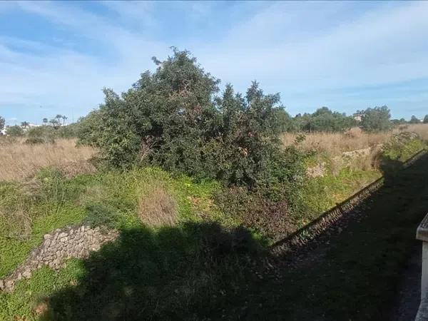 Terreno en calle Benissa