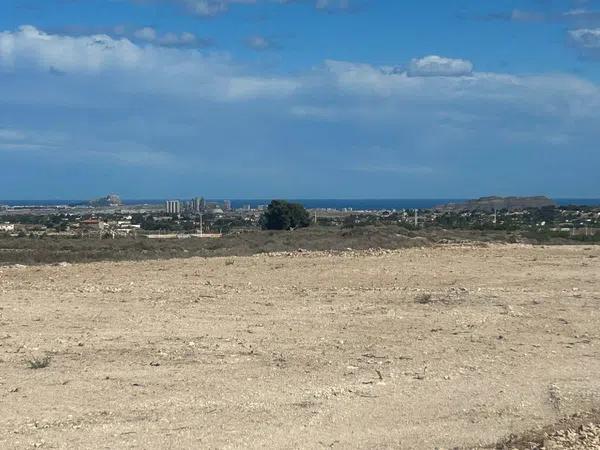 Terreno en calle Verdegás