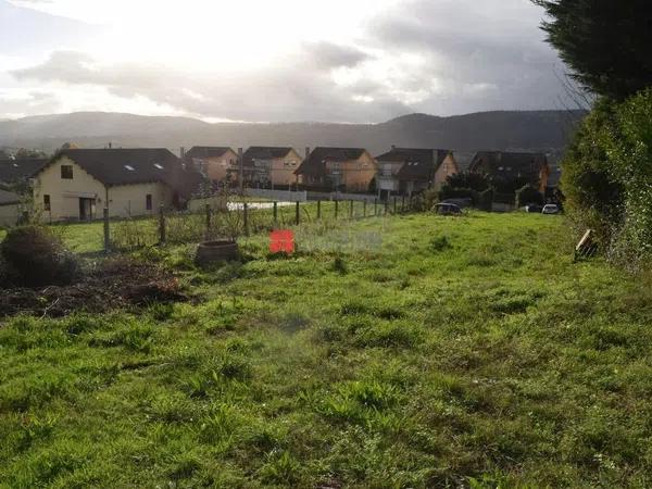 Terreno en Aldea Lombao