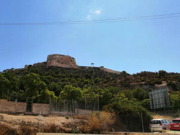 Terreno en Barrio San Antón