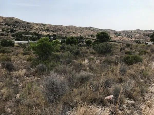 Terreno en avenida Cabeçó d'Or