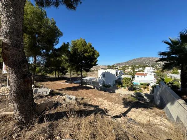 Terreno en calle Trujillo