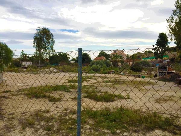 Terreno en calle la Vall de Cofrents