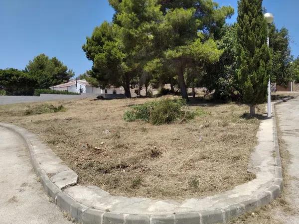 Terreno en calle Viella, 6