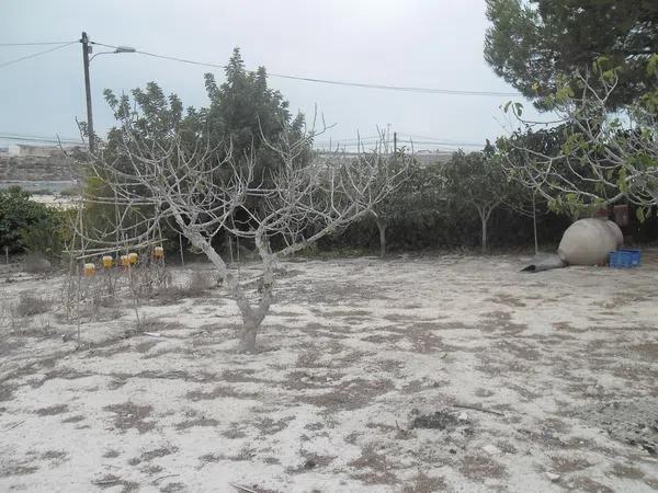 Terreno en Barrio Cápitas, 6