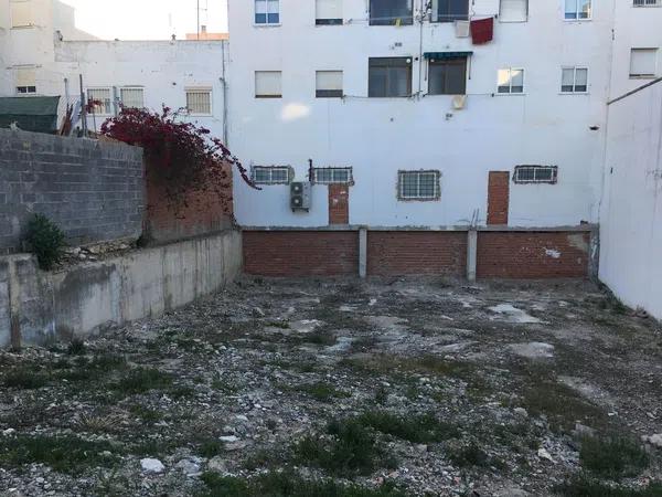 Terreno en calle San Quintín, 4