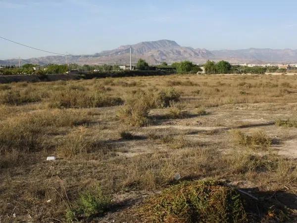 Terreno en Barrio Las Fuentes - Los Cipreses