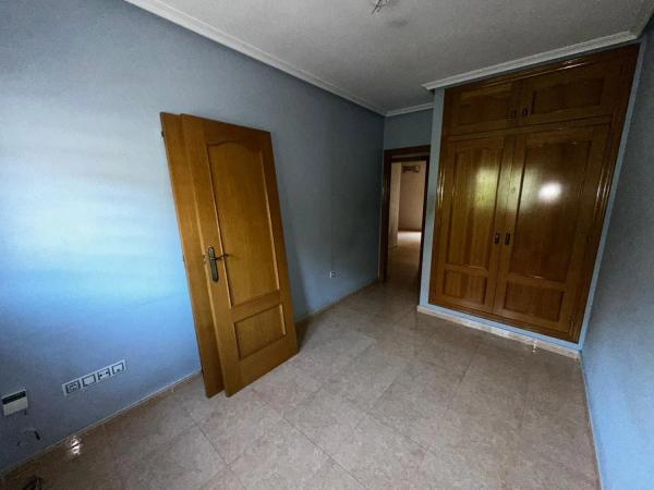 Chalet adosado en avenida Exma.Diput.Prov.de Ali, 108