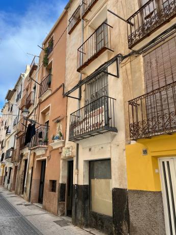 Casa de pueblo en calle de la Vila