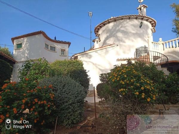 Casa independiente en calle Sibil·la