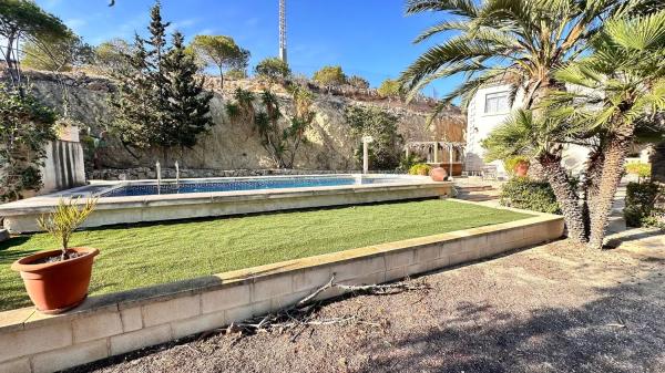 Casa independiente en calle Huerto de Reynera, 7