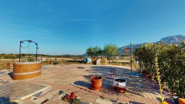 Casa independiente en Partida Umbria Baja de Algayat