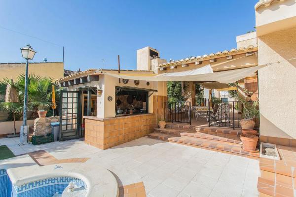 Chalet en avenida Elche Bal