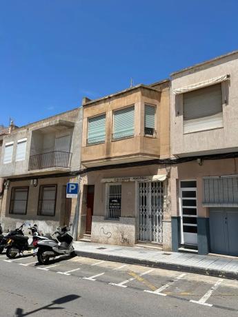 Chalet adosado en calle Dean Llopez, 21