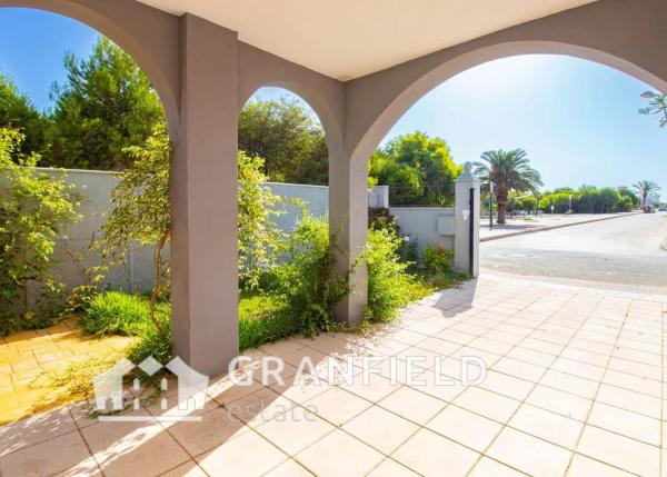 Chalet en Barrio Los Balcones - Los Altos del Edén