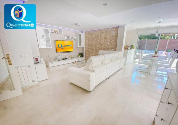 Chalet en Barrio Alicante Golf