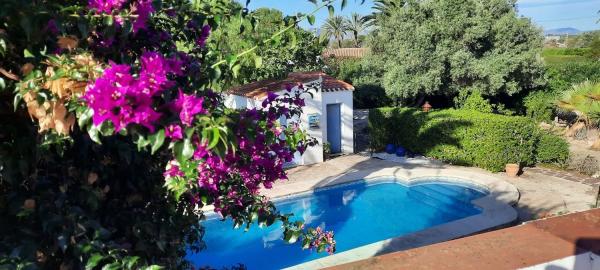 Chalet en La Pedrera-Vessanes