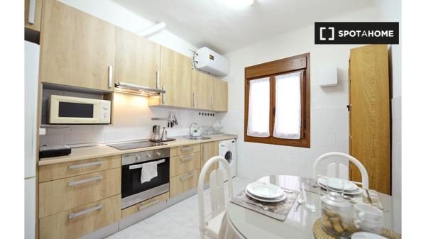 Room for rent in 3-bedroom apartment in Santutxu, Bilbao