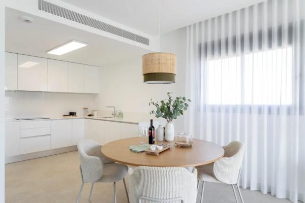 Piso en venta en calle Orden Dórico, 551