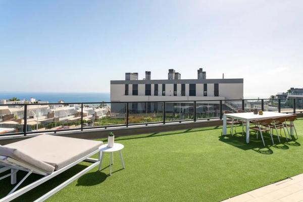 Piso en venta en calle Orden Dórico, 551