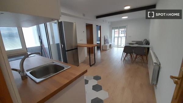 Aluga-se quarto em apartamento partilhado em Valladolid