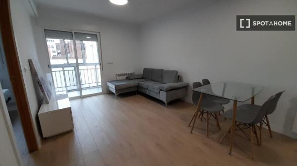 Se alquila habitación en piso compartido en Valladolid