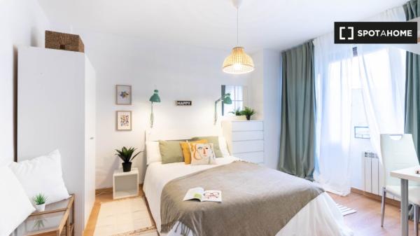 Quarto em apartamento compartilhado no coração de Bilbao