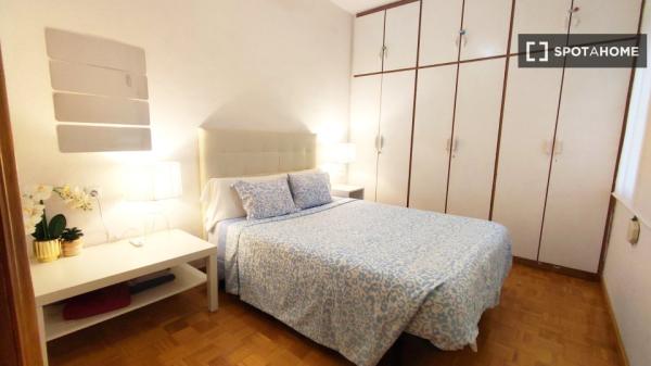 Apartamento entero de 3 habitaciones en Barcelona.