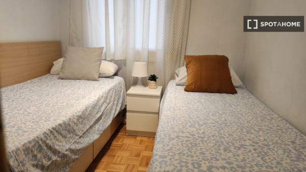 Apartamento entero de 3 habitaciones en Barcelona.