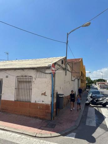 Chalet adosado en calle de Jávea