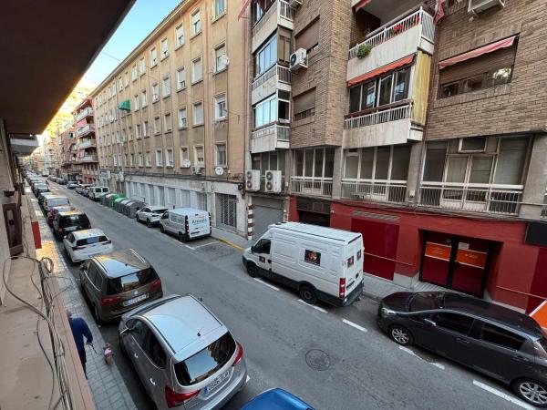 Piso en calle Jaime Segarra