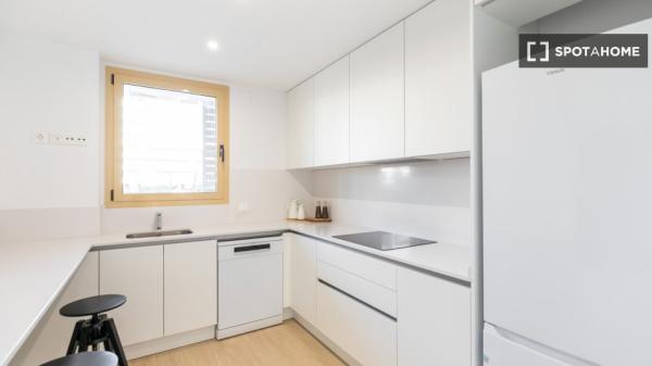 Apartamento moderno frente al Canal Marítimo