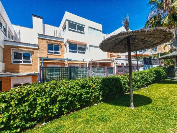 Chalet en Barrio Cabo de las Huertas