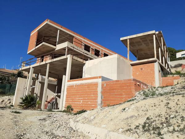 Casa independiente en calle Jardiel Poncela, 14