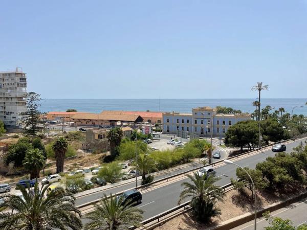 Piso en avenida de Dénia