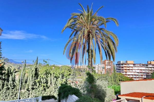 Casa independiente en calle Sierra San Julián, 15