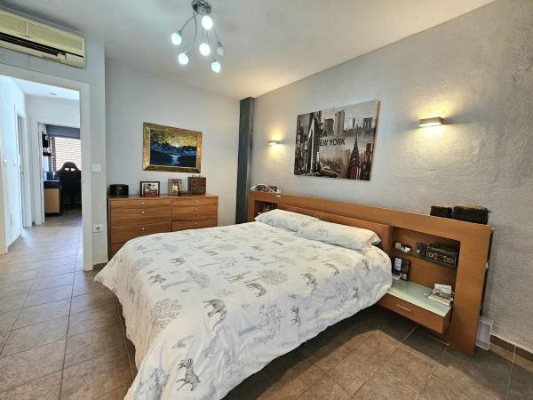 Chalet adosado en avenida Conrado Albaladejo, 37 -f